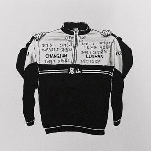 男生将78申请女生的定眼漫画
